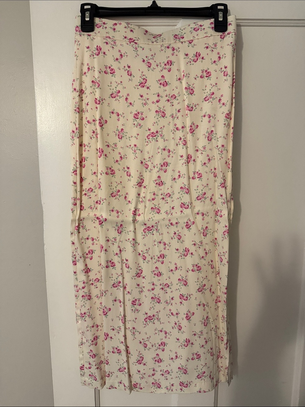 Zara Cream Midi Skirt with Pink Floral Print